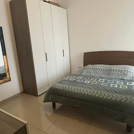 Swieqi Centre - Perfectly Located *